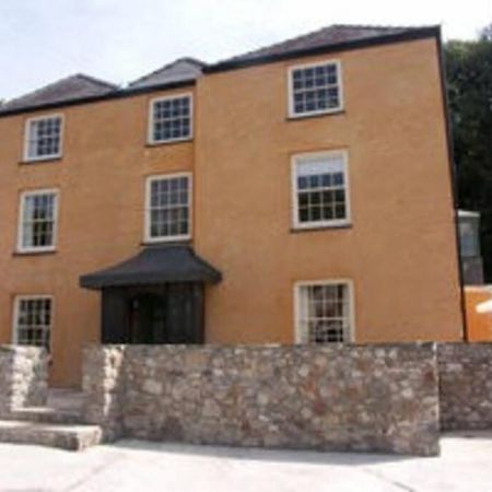 Huge Tenby Pet Friendly House Sleeps 14 Екстериор снимка